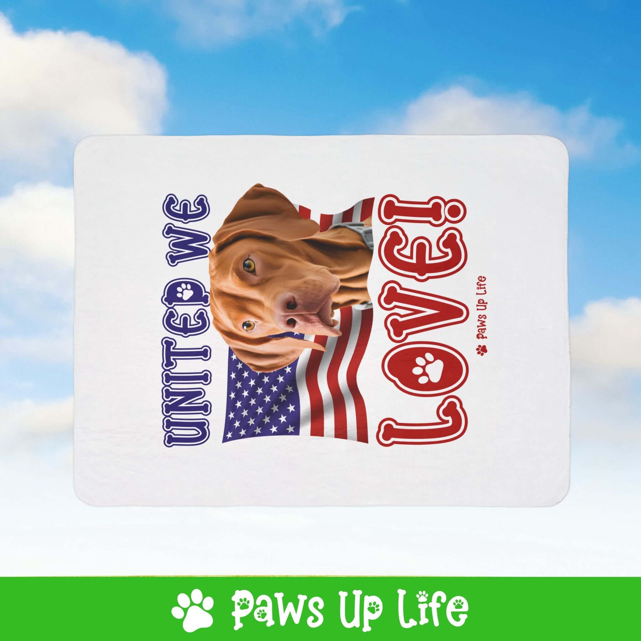 "United We Love" Vizsla Patriotic Fleece Sherpa Blanket - Perfect for Snuggling and Cozy Napping